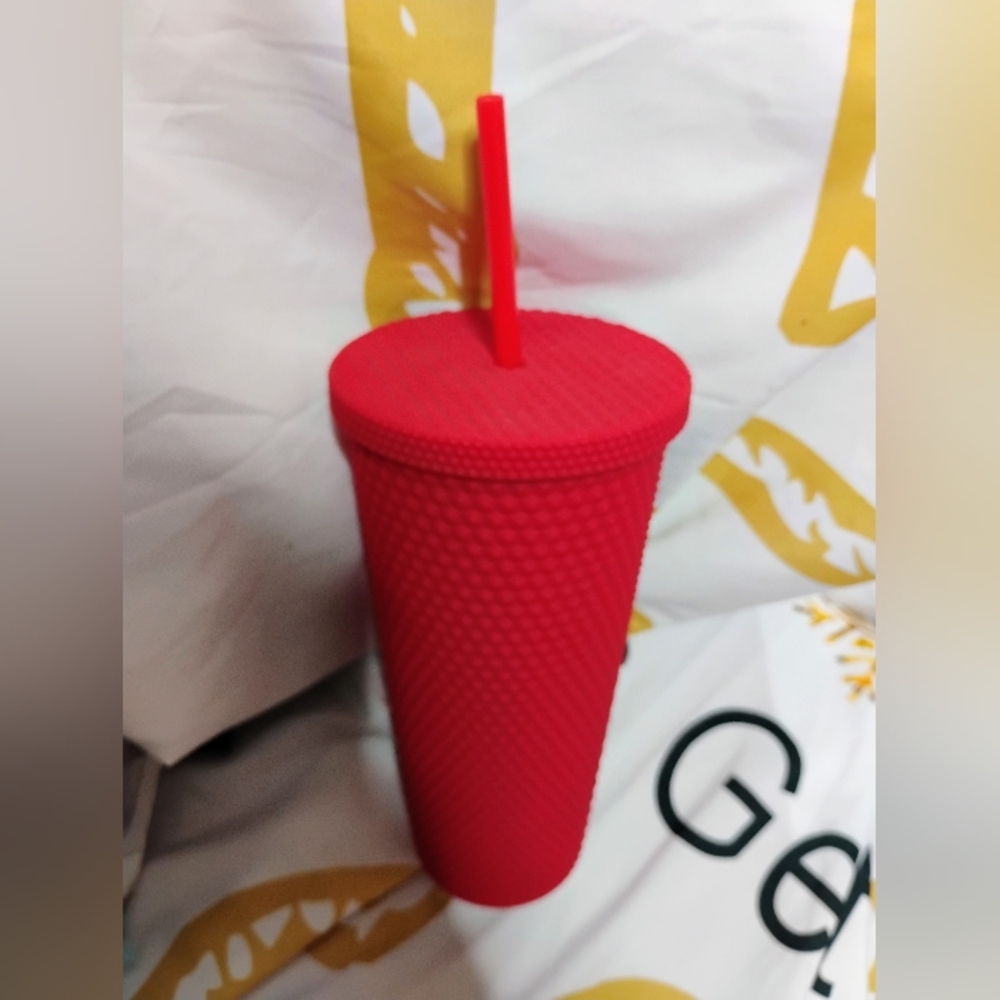 New 24 Fl Oz tumbler